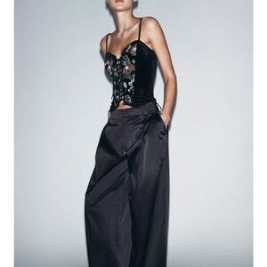 NWT Zara embroidered velvet corset